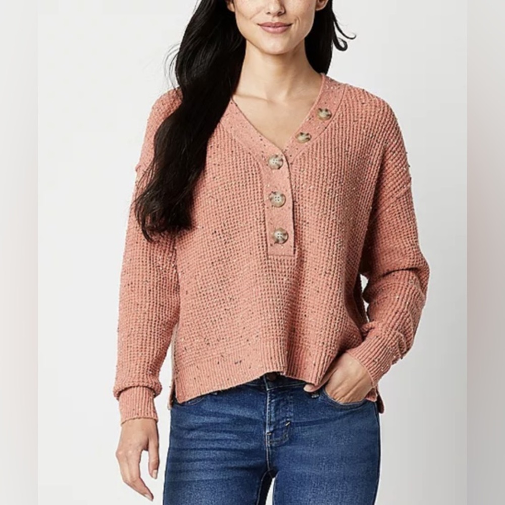 a.n.a Y-Neck Pullover Sweater in Muted Clay